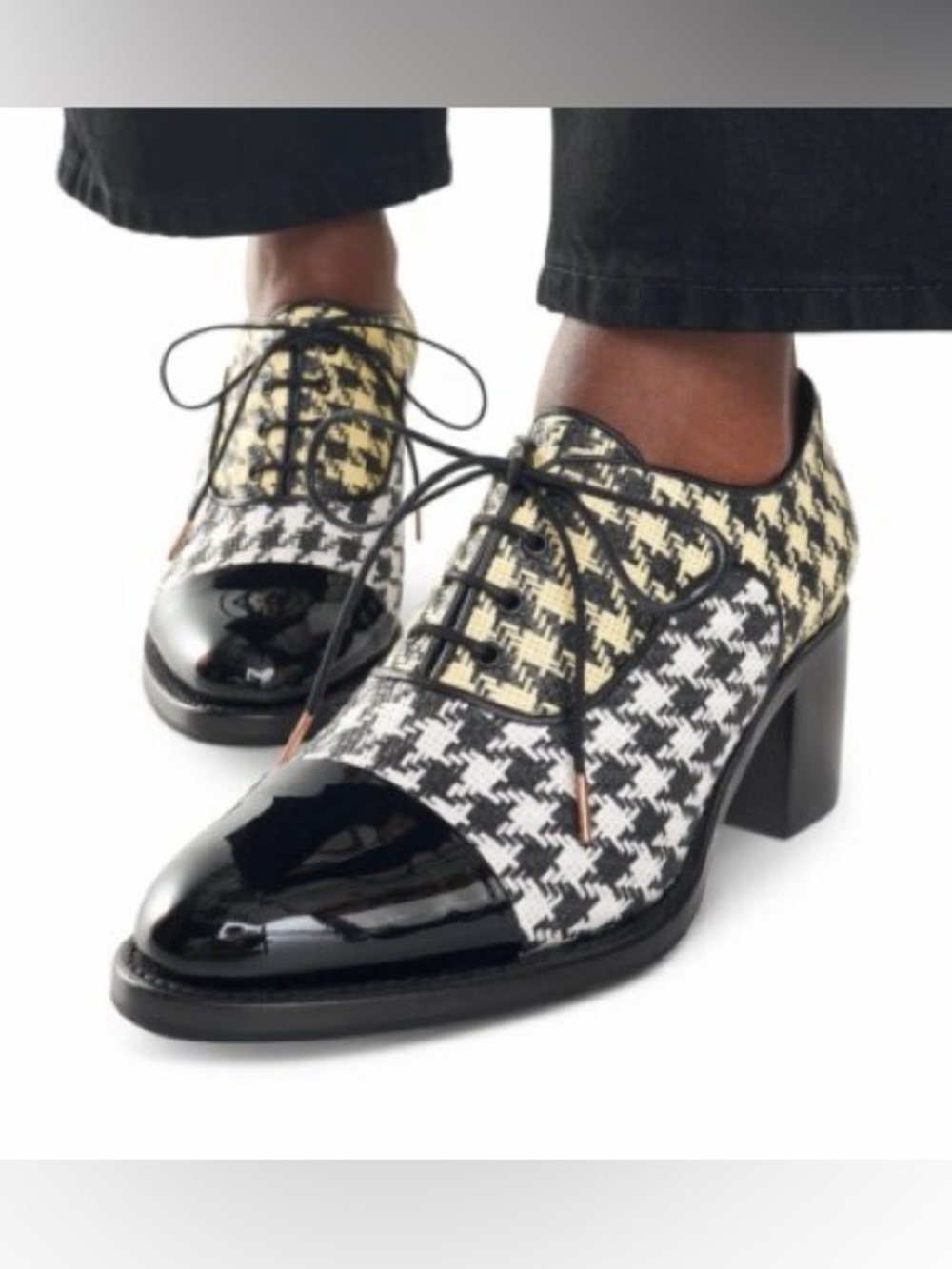 The Office Of Angela Scott Mrs. Maisel Midheel Bumblebee